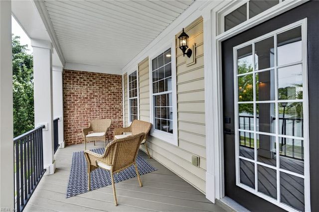 4924 Almandine AVE, Virginia Beach, VA 23462