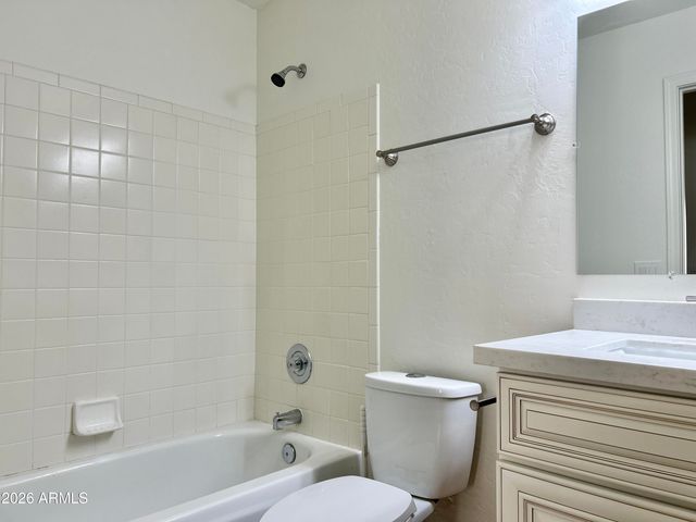 4900 W HARRISON Street, Chandler, AZ 85226