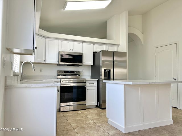 4900 W HARRISON Street, Chandler, AZ 85226