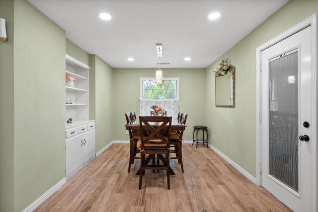 201 Hardy Avenue, Corsicana, TX 75110