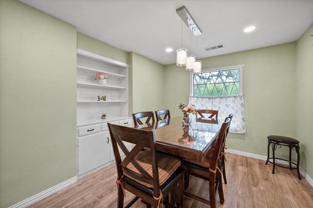 201 Hardy Avenue, Corsicana, TX 75110