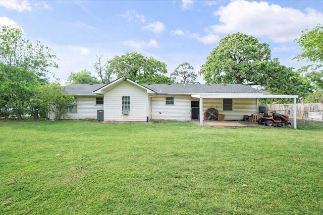 201 Hardy Avenue, Corsicana, TX 75110