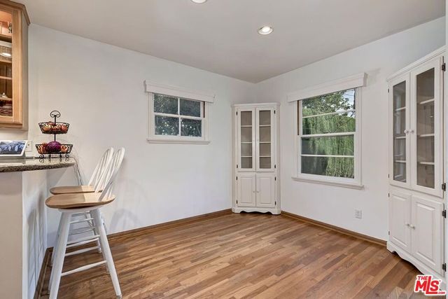 6910 Cantaloupe Avenue, Van Nuys, CA 91405