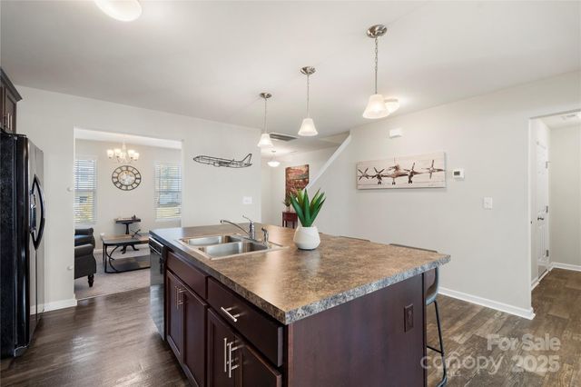 876 Newfound Hollow Drive, Charlotte, NC 28214