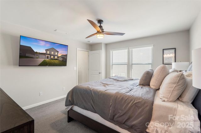 876 Newfound Hollow Drive, Charlotte, NC 28214