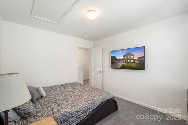 876 Newfound Hollow Drive, Charlotte, NC 28214