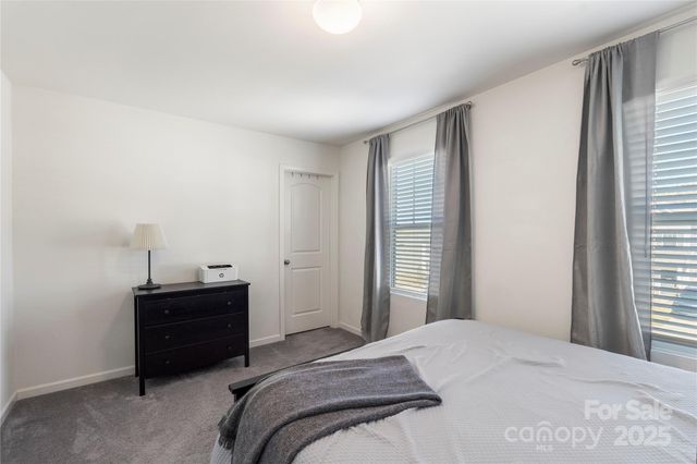 876 Newfound Hollow Drive, Charlotte, NC 28214