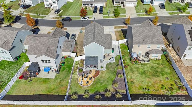 876 Newfound Hollow Drive, Charlotte, NC 28214