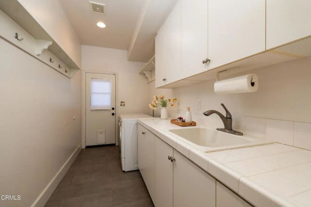 2767 Avenida De Autlan, Camarillo, CA 93010