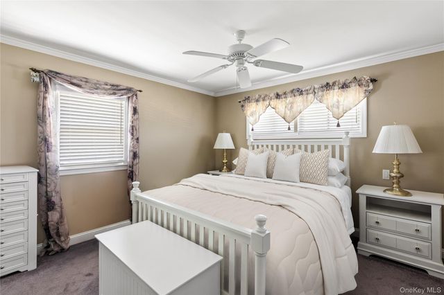 317 Oconnor Road, North Babylon, NY 11703