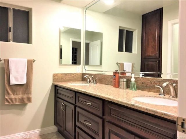 735 Alabama Street, Huntington Beach, CA 92648