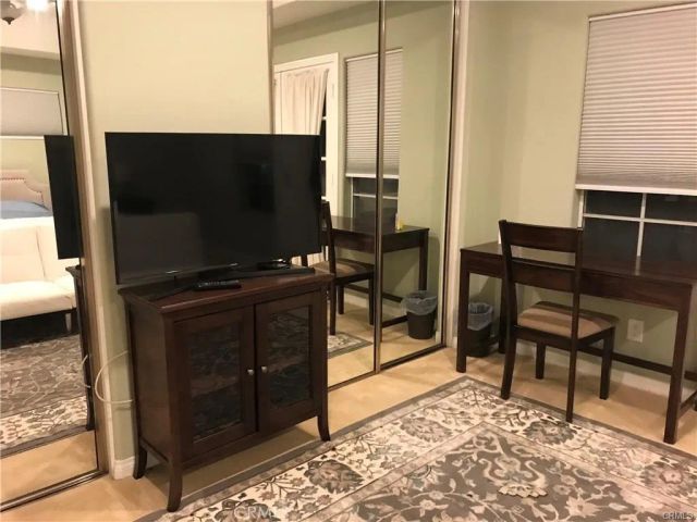 735 Alabama Street, Huntington Beach, CA 92648
