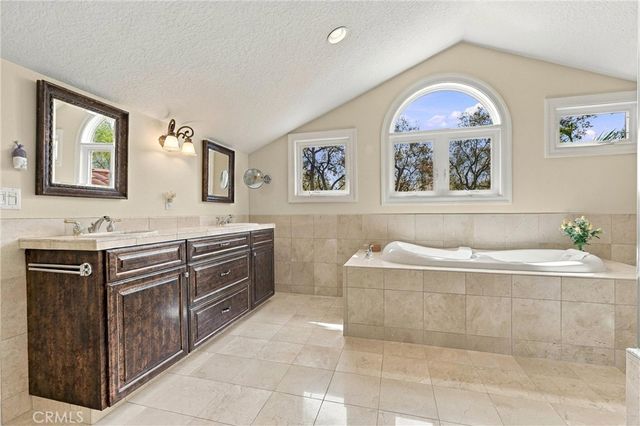 14 Novilla, Laguna Niguel, CA 92677