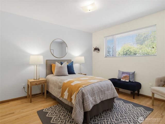 7305 Earl Avenue NW, Seattle, WA 98117