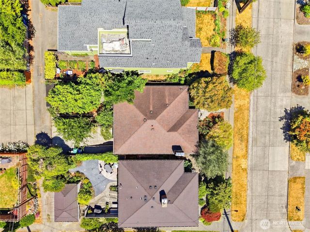 7305 Earl Avenue NW, Seattle, WA 98117