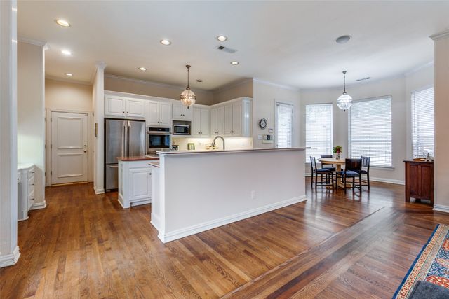 13920 Hillcrest Road, Dallas, TX 75240