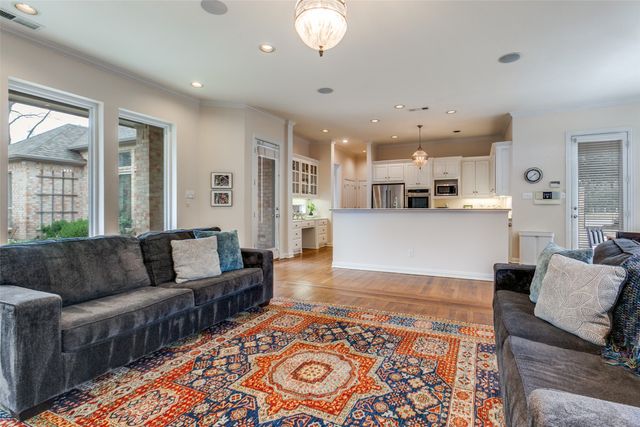 13920 Hillcrest Road, Dallas, TX 75240