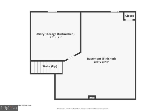 11913 HOLLY SPRING DR, Great Falls, VA 22066