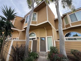 2063 Charle C2, Costa Mesa, CA 92627