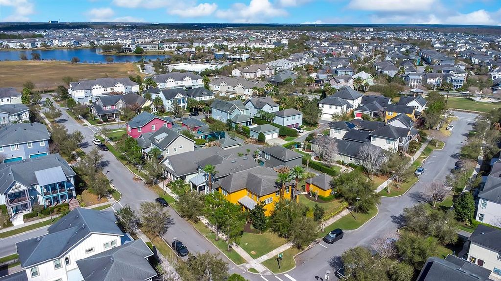 Image 35 of property listing at 13795 ELIOT AVENUE, Orlando, FL 32827