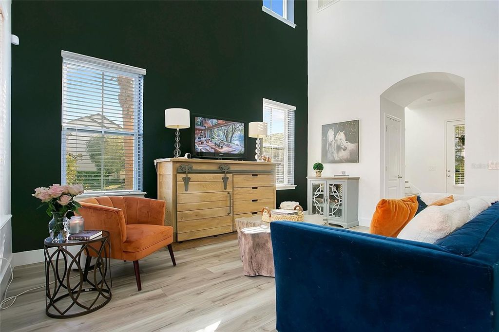 Image 9 of property listing at 13795 ELIOT AVENUE, Orlando, FL 32827
