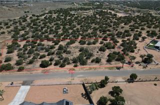 11075 Heartland, Oak Hills, CA 92344