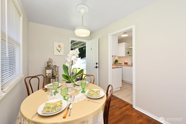 9328 31st Avenue SW, Seattle, WA 98126