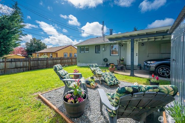 9328 31st Avenue SW, Seattle, WA 98126