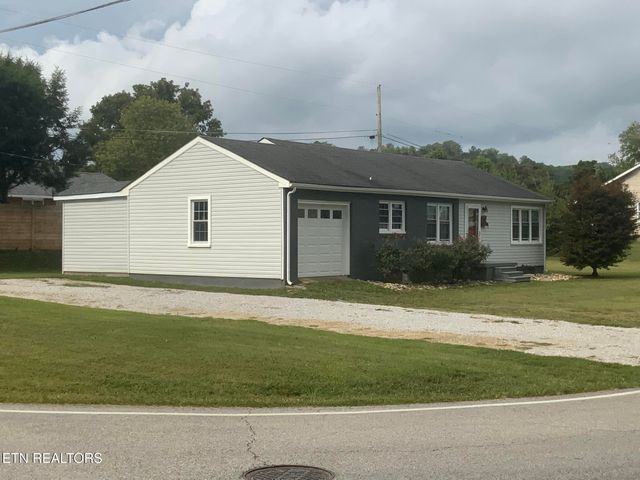 1201 Blossom Lane, Kingston, TN 37763