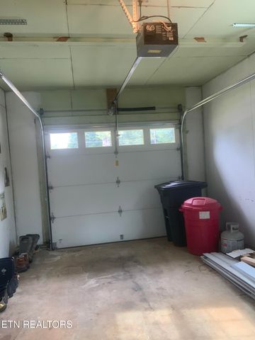 1201 Blossom Lane, Kingston, TN 37763