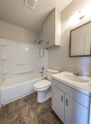 7404 Fir Avenue, Lubbock, TX 79404