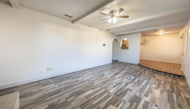 7404 Fir Avenue, Lubbock, TX 79404