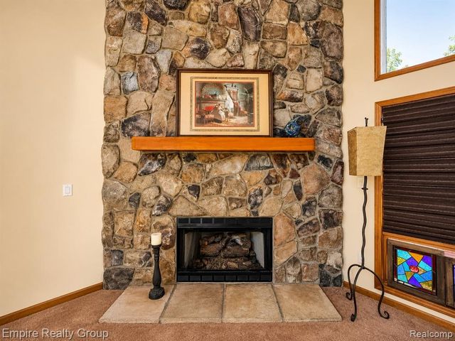 2111 Oak Terrace, Ortonville, MI 48462