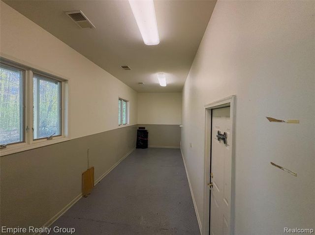 2111 Oak Terrace, Ortonville, MI 48462