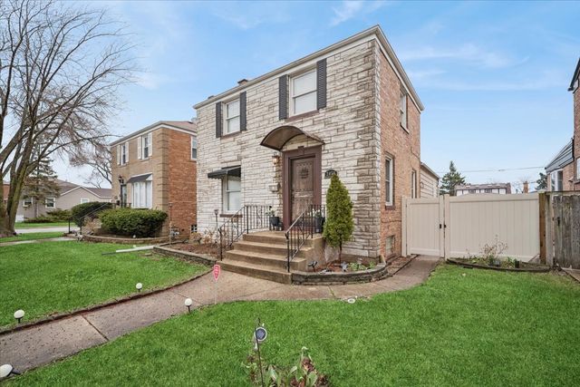 2455 Rhodes Avenue, River Grove, IL 60171