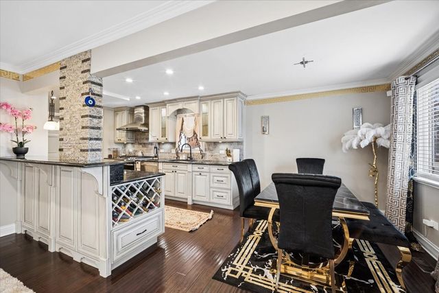 2455 Rhodes Avenue, River Grove, IL 60171