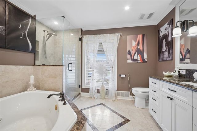 2455 Rhodes Avenue, River Grove, IL 60171