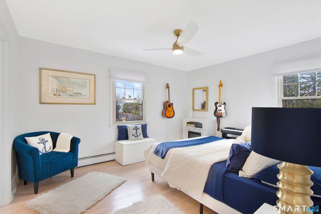 17 College Street, Old Saybrook, CT 06475