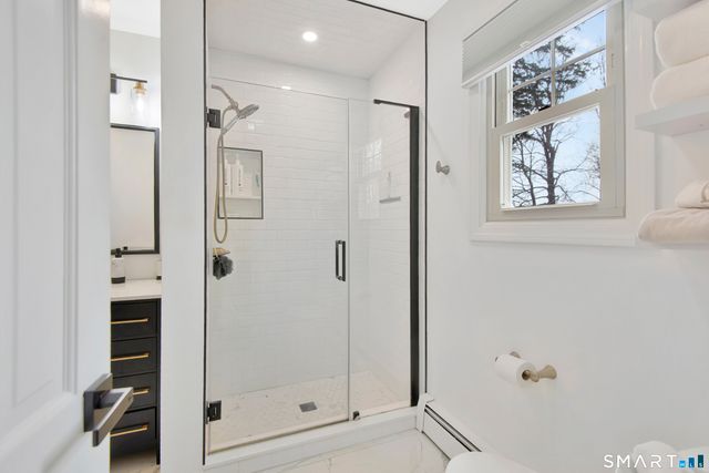 17 College Street, Old Saybrook, CT 06475