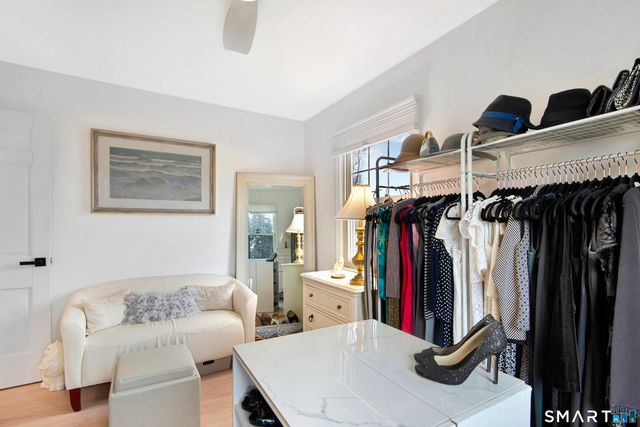 17 College Street, Old Saybrook, CT 06475