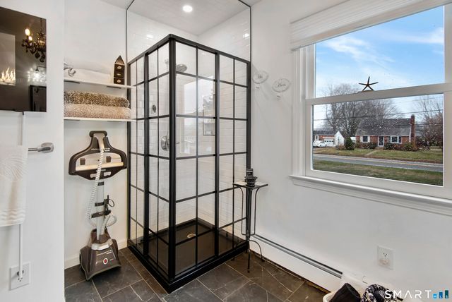 17 College Street, Old Saybrook, CT 06475