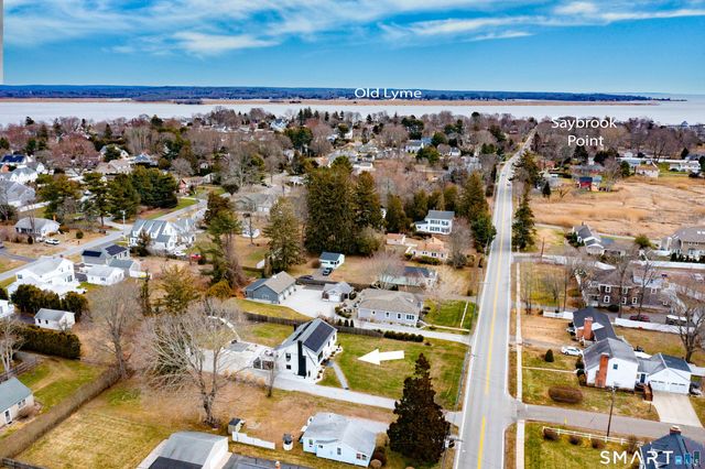 17 College Street, Old Saybrook, CT 06475