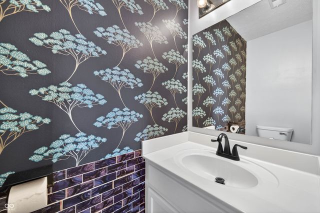 5816 Beacon Cove Way 29, Indianapolis, IN 46237