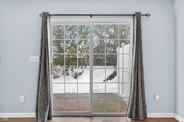 5816 Beacon Cove Way 29, Indianapolis, IN 46237