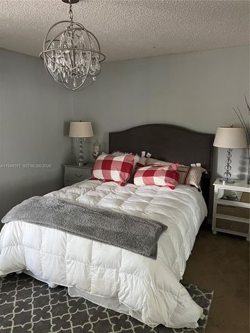 10140 NW 21st Ct, Pembroke Pines, FL 33026