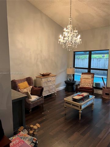 10140 NW 21st Ct, Pembroke Pines, FL 33026