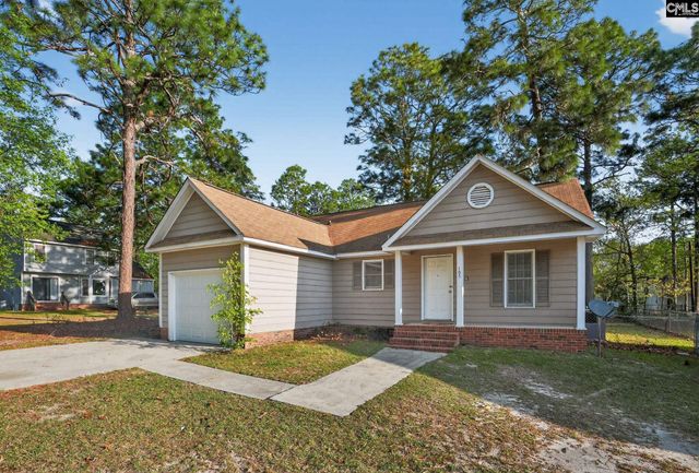 105 Field Pine Avenue, Hopkins, SC 29061