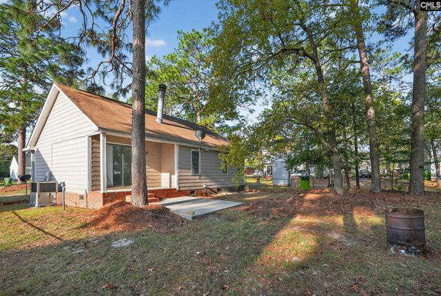 105 Field Pine Avenue, Hopkins, SC 29061
