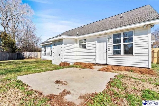 2932 Bentgrass CT, Effingham, SC 29541