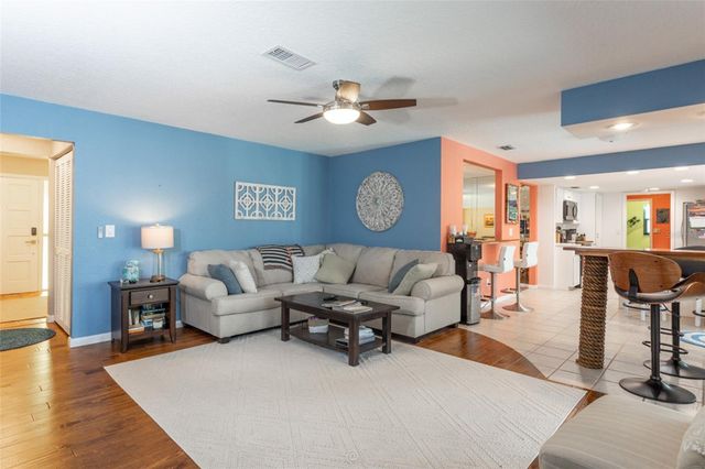 11 CLEARVIEW COURT S, Palm Coast, FL 32137